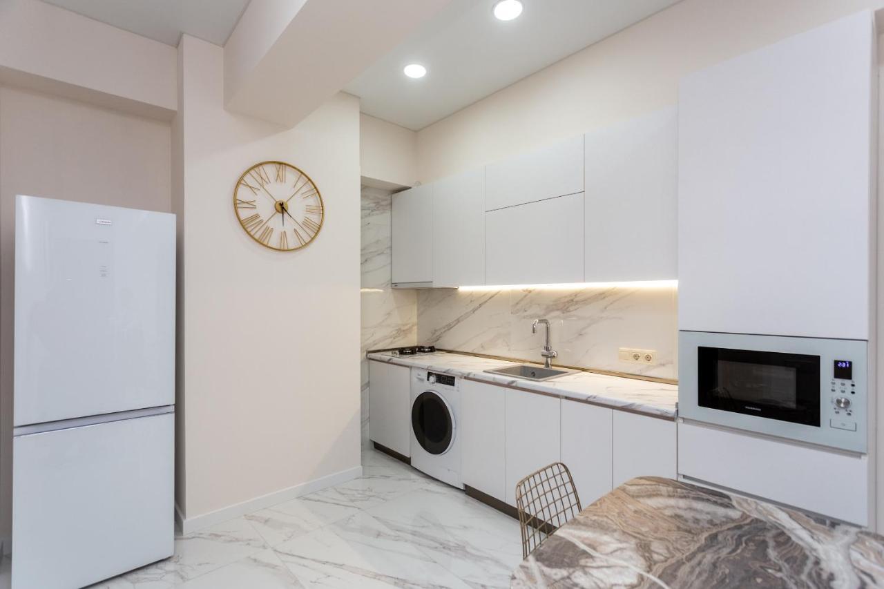New Saburtalo Apartment Tbilisi Luaran gambar