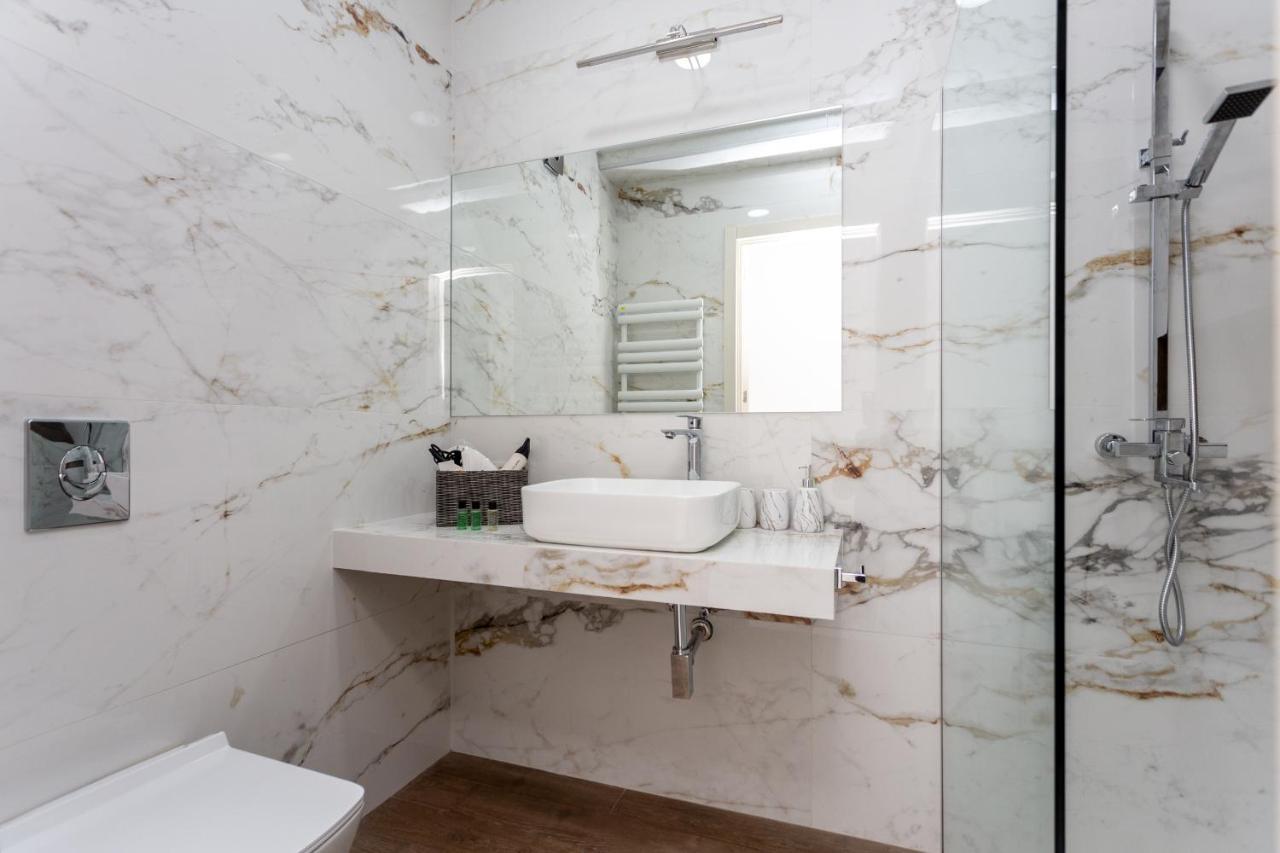 New Saburtalo Apartment Tbilisi Luaran gambar