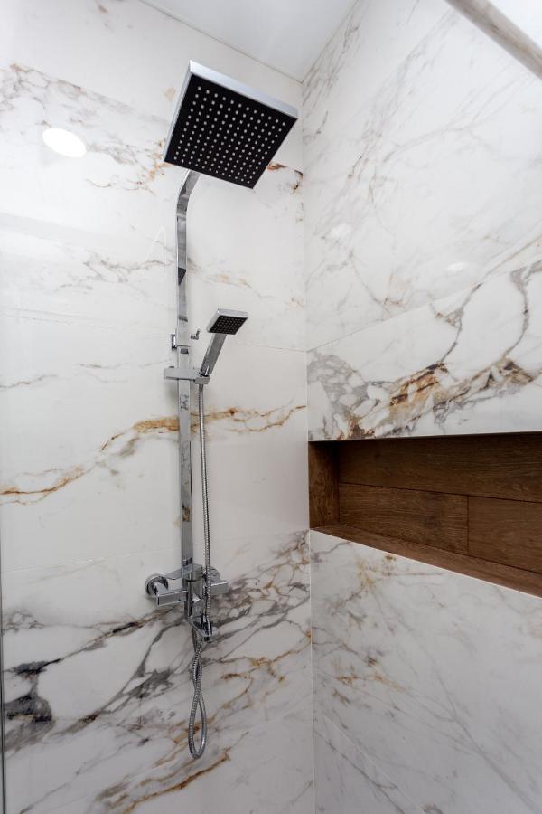 New Saburtalo Apartment Tbilisi Luaran gambar
